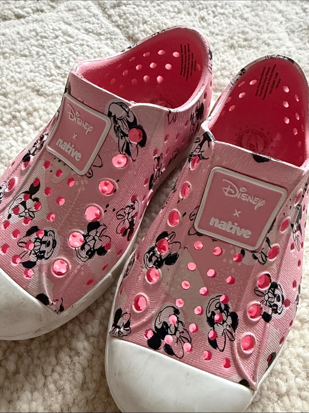 Native c7 Kids' Minnie Pink Slip-On Shoes